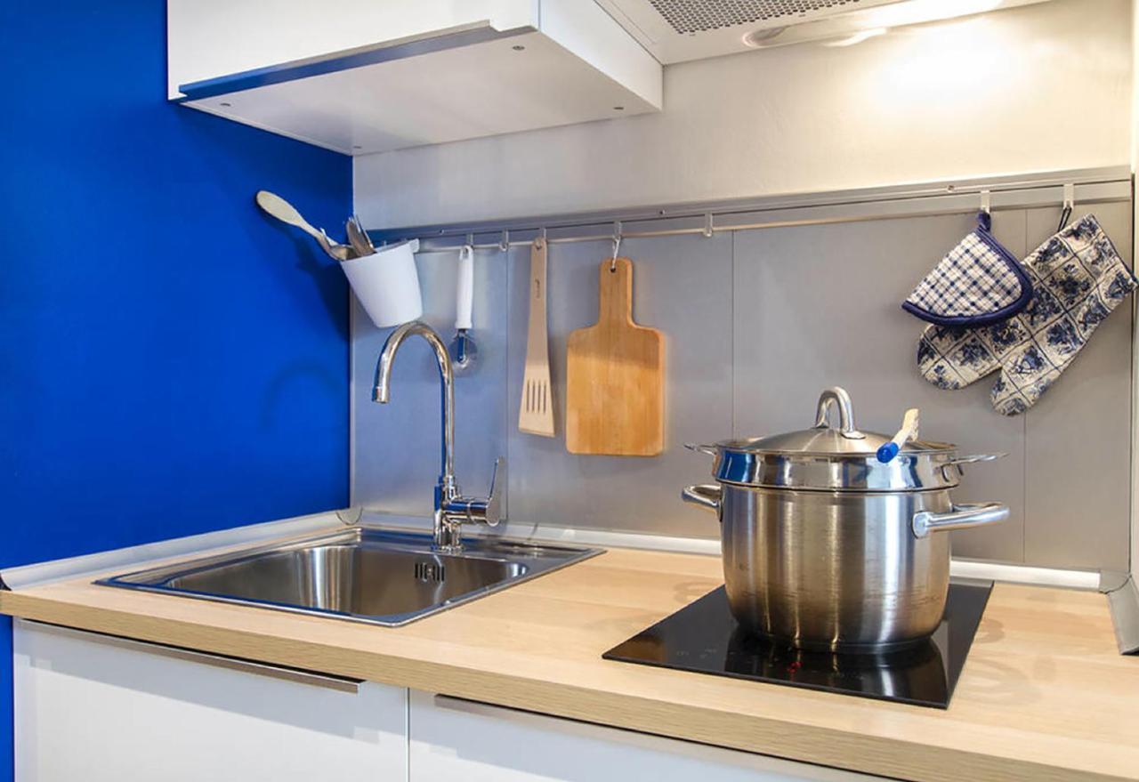 Appartamento Blu A Milano Zona Ripamonti Vicino Allo Ieo Exterior foto